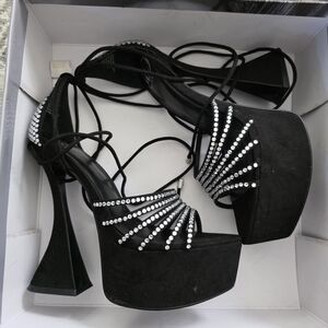 NEW Jennifer Lopez Black Rhinestone Platform Lace-Up Heels